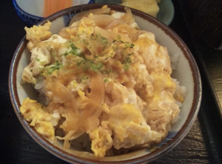 【大きな看板が目印!手打ちうどん おけさ】by営業部長