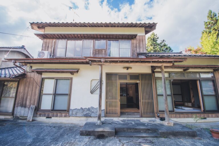 【空き家宿での避難経路、ちゃんと確保できていますか?】by佐渡マネージャー