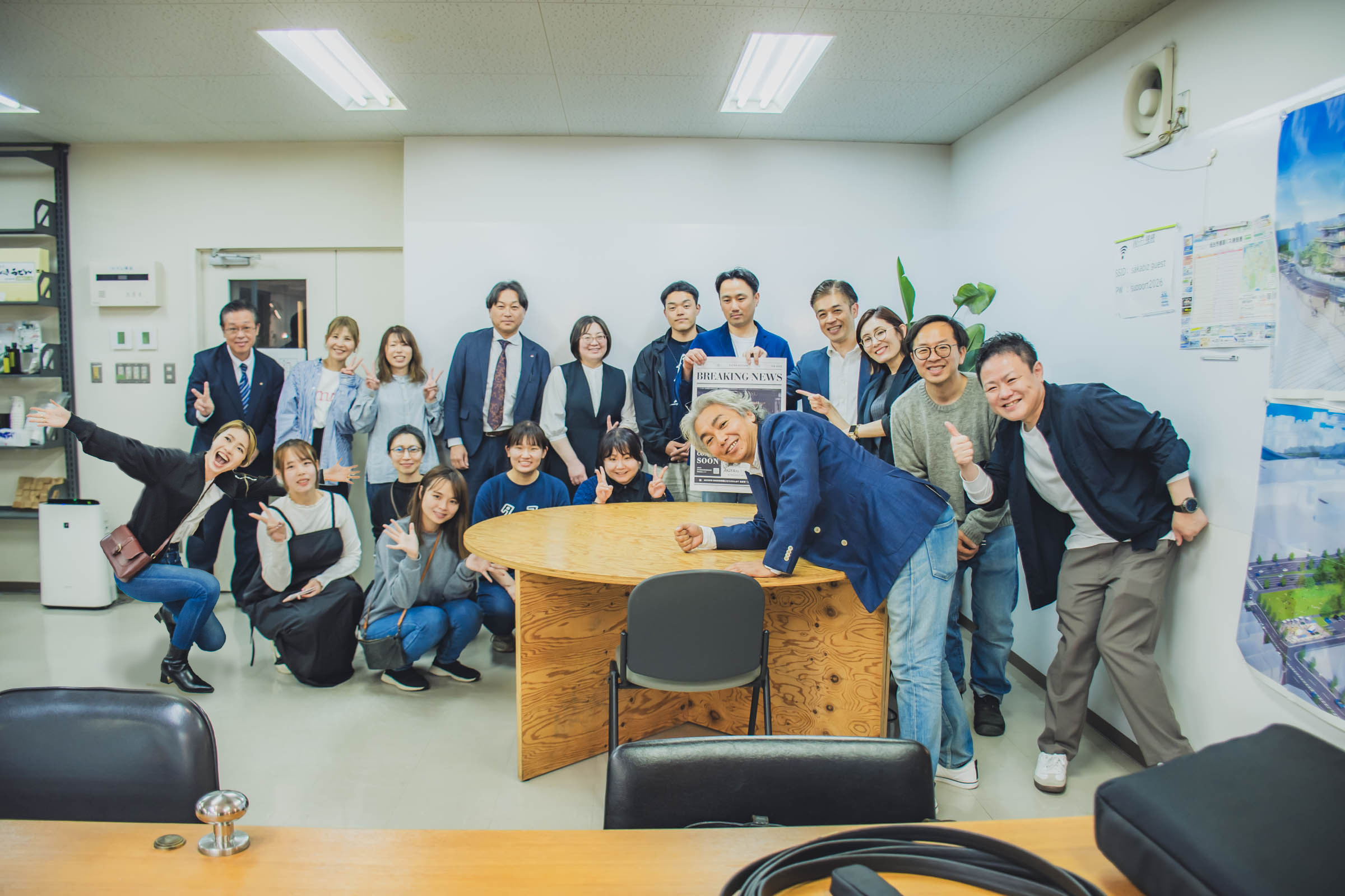 チャレンジショップ プレゼン大会 集合写真